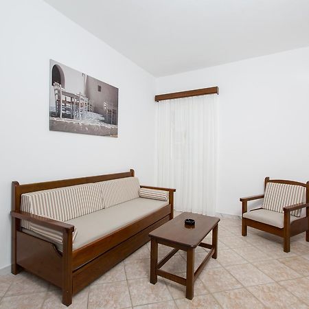 Mylos Hotel Vívlos Extérieur photo
