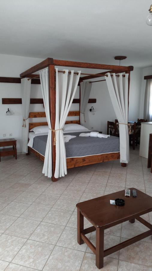 Mylos Hotel Vívlos Extérieur photo