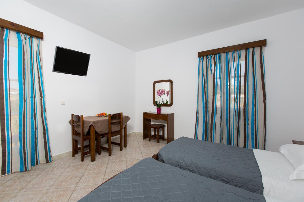 Mylos Hotel Vívlos Extérieur photo