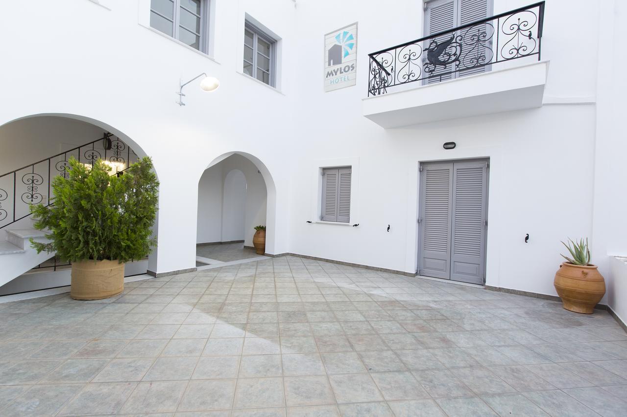 Mylos Hotel Vívlos Extérieur photo